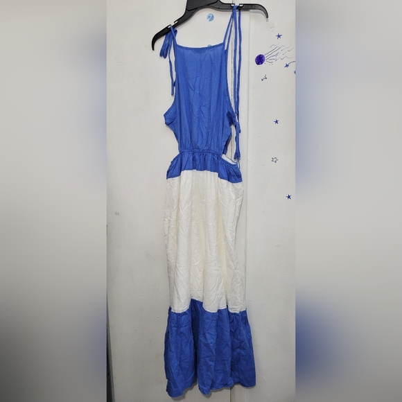 Shein Blue and White Sleeveless Dress Size Small - Picture 5 of 10